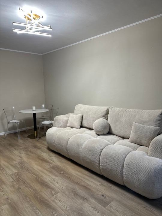 Apartament-3-camere-CENTRALA-PROPRIE-TRAPEZULUI