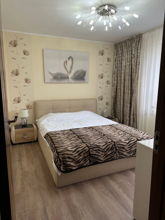 Apartament-3-camere-CENTRALA-PROPRIE-TRAPEZULUI