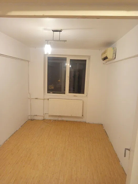 Oportunitate! Apartament 3 camere SOS Giurgiului 