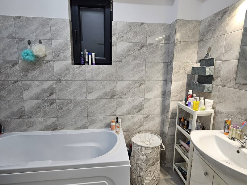 Apartament 2 camere Grand Arena + parcare !!!