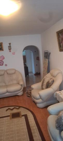 Apartament 4 camere Luica