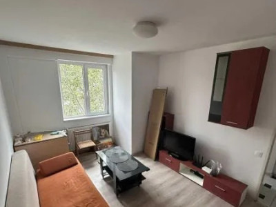 Apartament 3 camere Sos. Giurgiului 