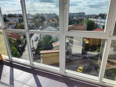 Apartament 3 camere, centrala proprie, Alexandru Obregia