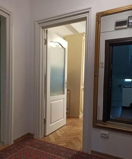 Garsoniera Drumul Sarii-Razoare