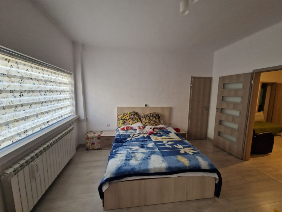 Apartament 5 Camere -Centrala Proprie- Unirii-Poenarul Bordea