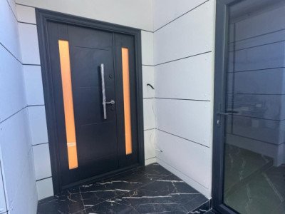 Apartament - 3 camere - decomandat - Calea Calarasilor - Comision 0%