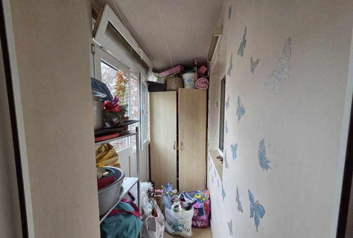 Apartament - 2 camere - decomandat - Titan 