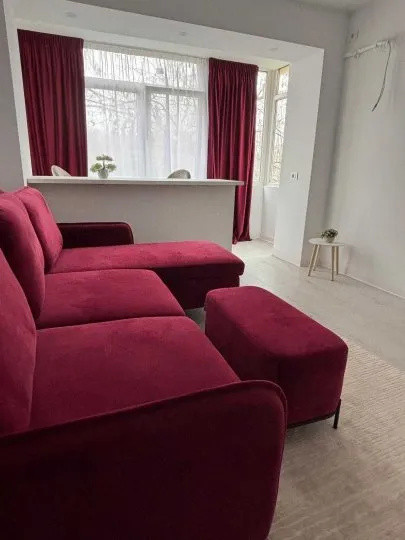 Apartament - 2 camere - semidecomandat - Titan 