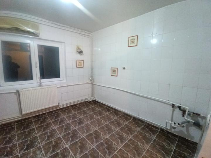 Apartament-3-camere-HOL-H-CENTRALA-ORASELUL-COPIILOR