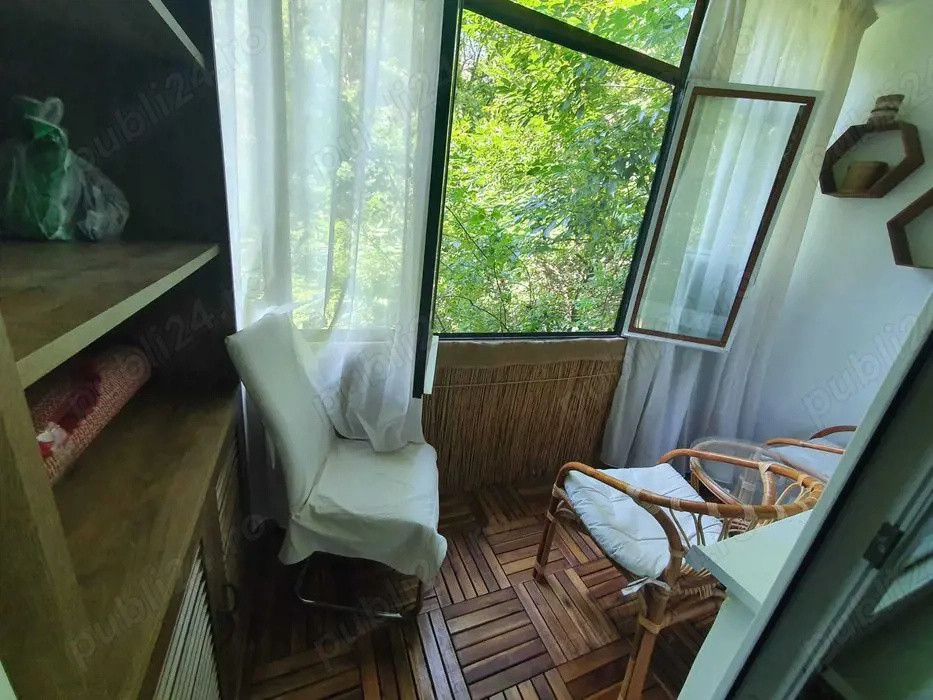 Apartament 4 camere cu centrala proprie zona Brancoveanu