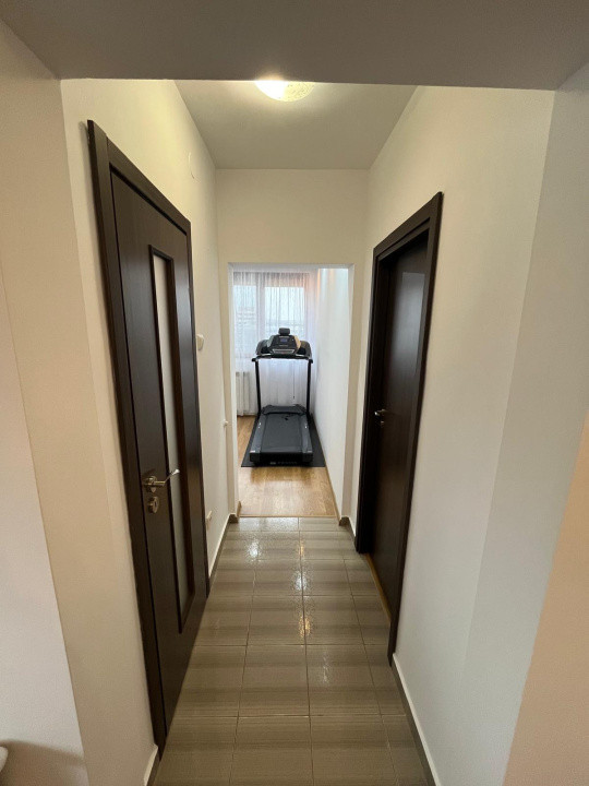 Inchiriere -Apartament -4 camere - Sos Giurgiului 