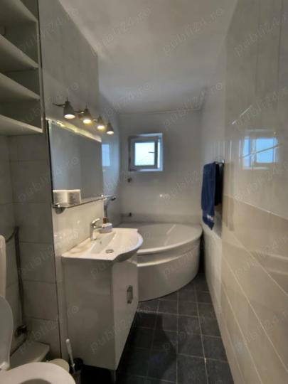 Apartament - 2 camere - decomandat - Tineretului 