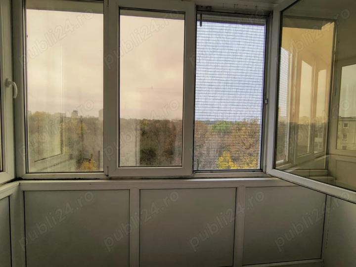 Apartament - 2 camere - decomandat - Tineretului 