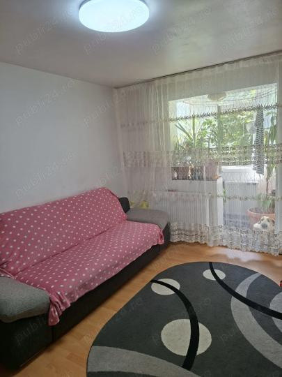 Apartament 3 camere Piata Progresul, centrala proprie