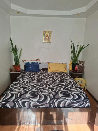 Apartament 3 camere Piata Progresul, centrala proprie