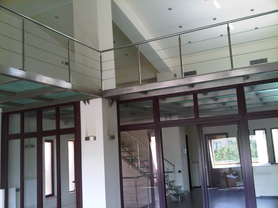 Apartament 8 camere-decomandat-zona Arcul de Triumf