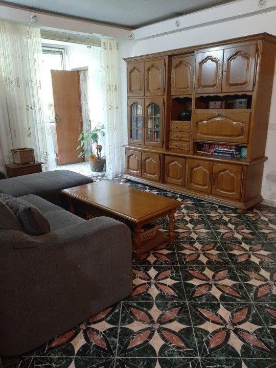 Apartament 4 camere - CENTRALA PROPRIE - BLOC ANVELOPAT - zona TITAN