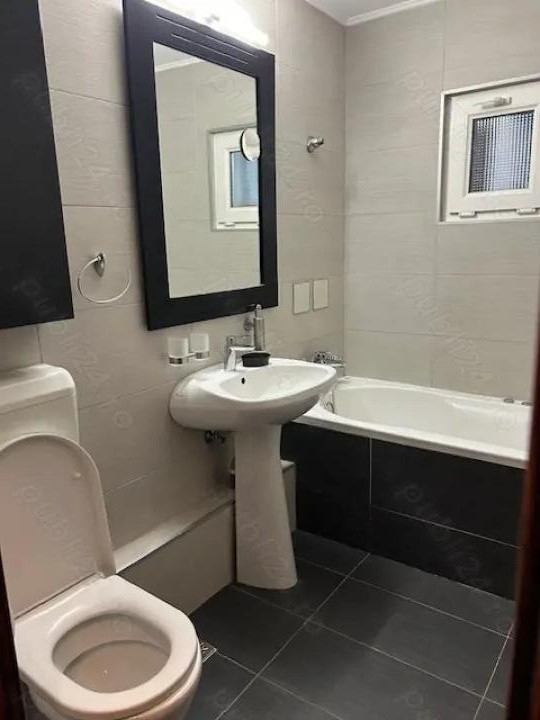 Apartament - 3 camere - decomandat - Berceni 