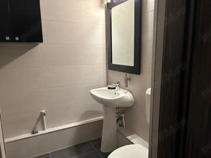 Apartament - 3 camere - decomandat - Berceni 