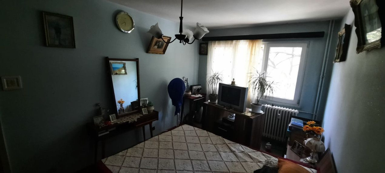 Apartament 4 camere, Gorjului, ZONA LINISTITA