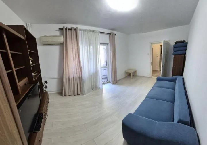 Apartament 2 camere- decomandat-zona Drumul Taberei
