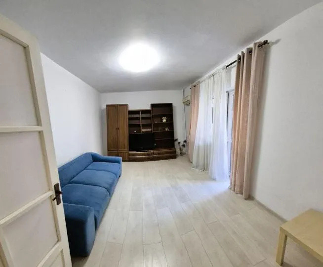 Apartament 2 camere- decomandat-zona Drumul Taberei