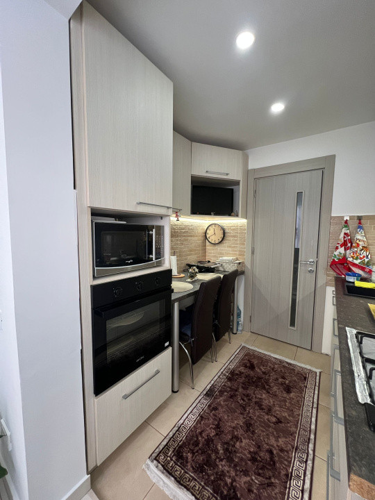 Apartament 2 camere  decomandat – Titan - 1 Decembrie