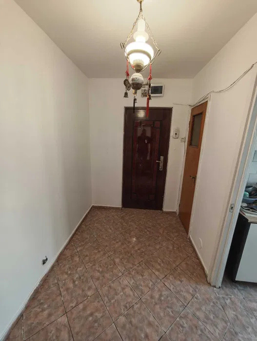 Apartament 3 camere Piata Straduintei