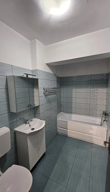 Apartament 2 camere, loc de parcare inclus - Postalionului