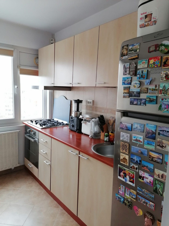 Apartament 2 camere decomandat – zona Titan