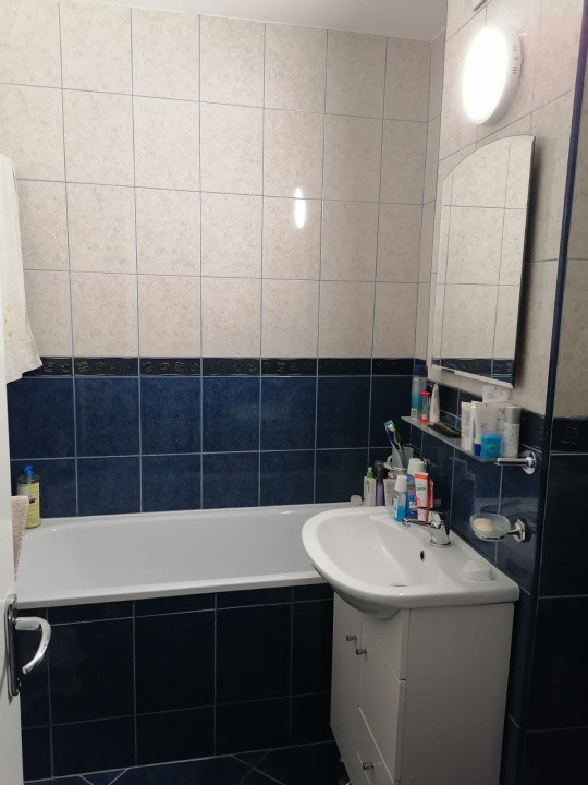 Apartament 2 camere decomandat – zona Titan