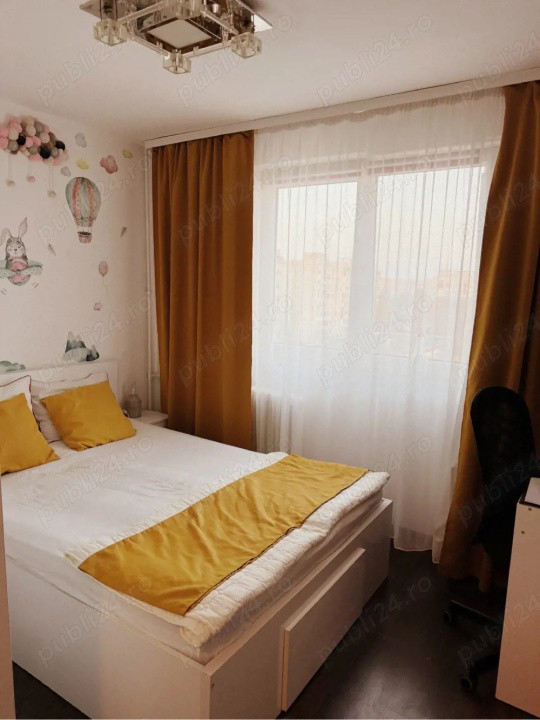 Apartament 3 camere Huedin