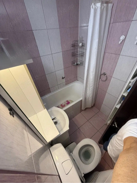 Apartament 3 camere Huedin