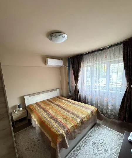 Apartament 4 camere  decomandat – Rahova - Sebastian