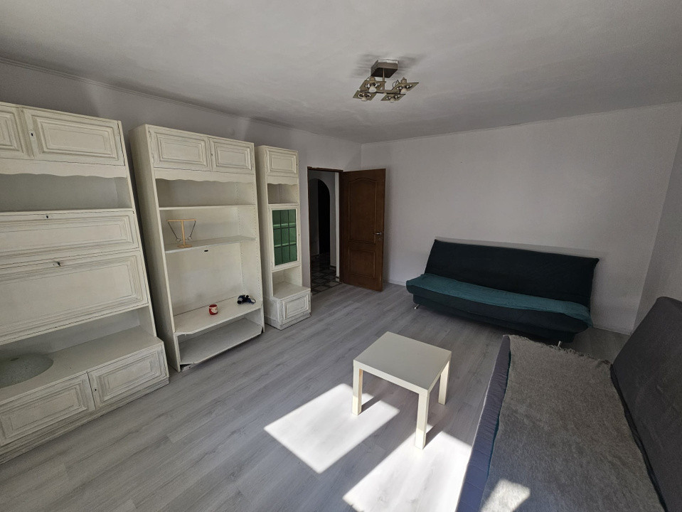 Apartament 3 camere-decomandat-zona Bulevardul Unirii