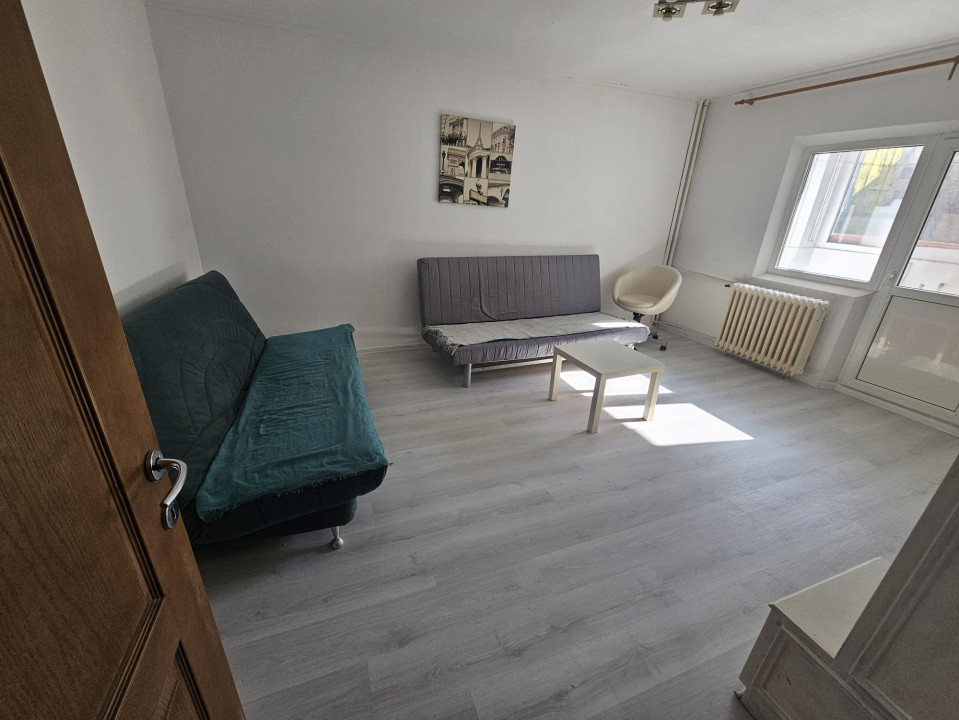 Apartament 3 camere-decomandat-zona Bulevardul Unirii