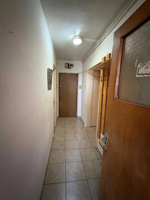 Apartament 2 camere-decomandat-zona Titan