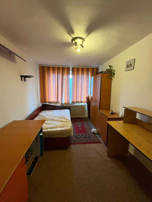 Apartament 2 camere-decomandat-zona Titan