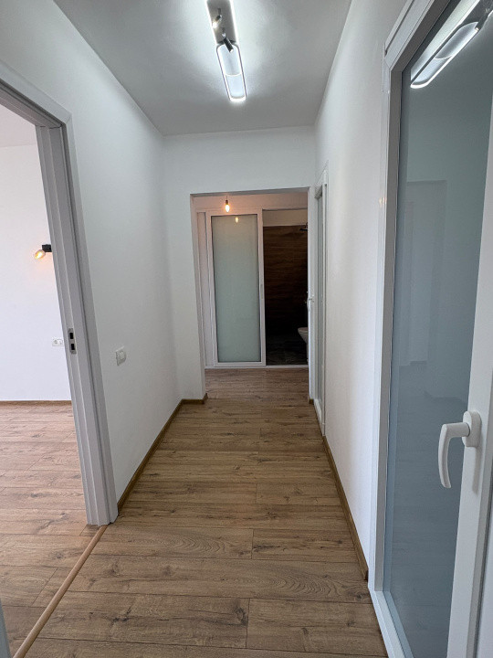 Apartament 2 camere-decomandat-zona Titan