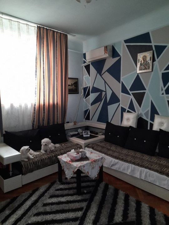 Apartament 2 camere -CENTRALA PROPRIE-  Piata Unirii