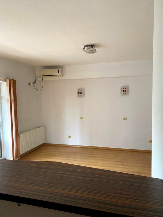 Apartament 2 camere - P-ta Alba Iulia -85 MP-Terasa-Bloc 2008