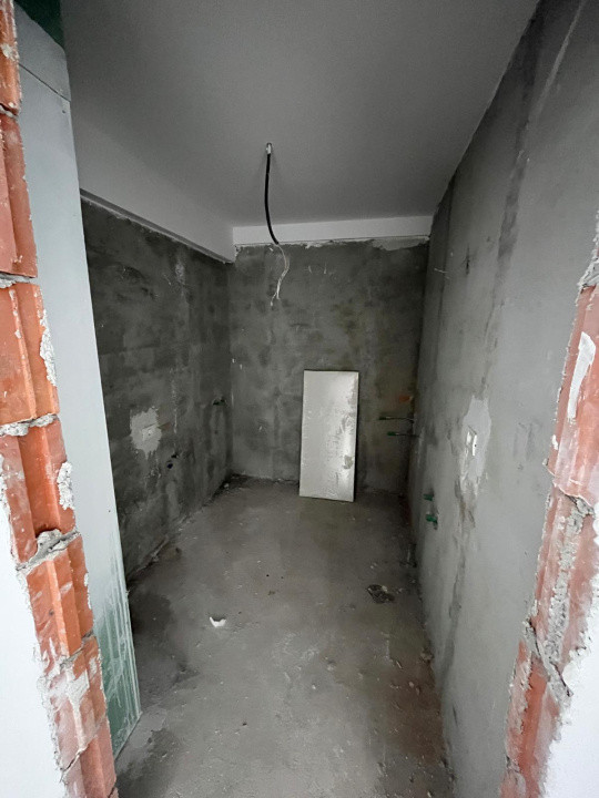 Apartament - 3 camere - decomandat - Fundeni 