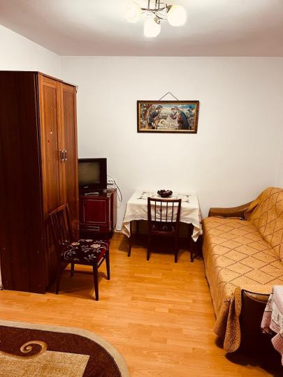 Apartament 2 camere Metrou Aparatorii Patriei 