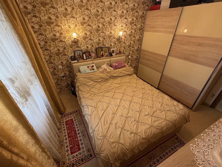 Apartament 4 camere Piata Berceni