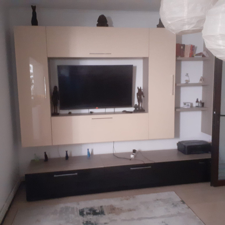 Apartament 3 camere cu centrala proprie langa Spitalul Budimex