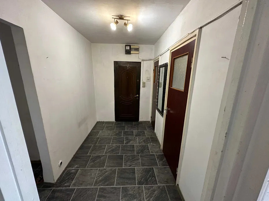 Apartament 3 camere Drumul Gazarului