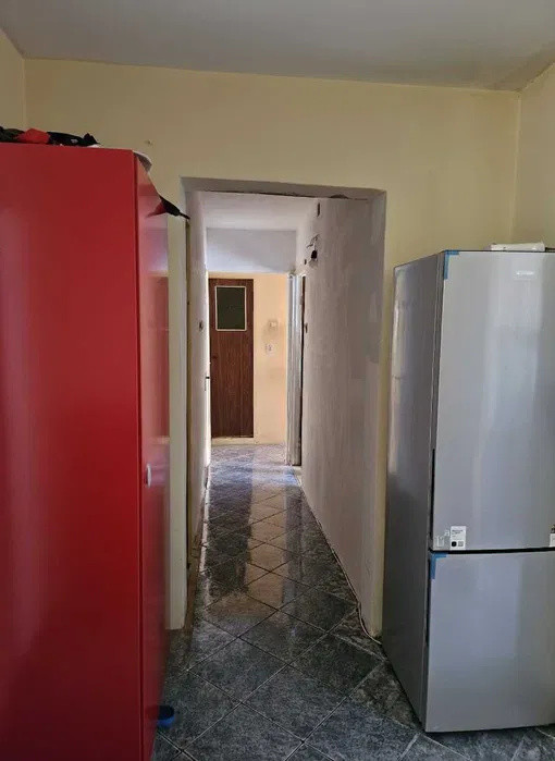 Apartament - 3 camere - decomandat - Aparatorii Patriei 