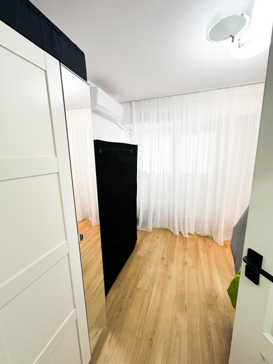 Apartament 4 camere-decomandat-renovat-zona Lujerului