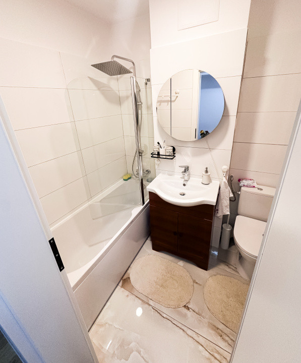 Apartament 4 camere-decomandat-renovat-zona Lujerului