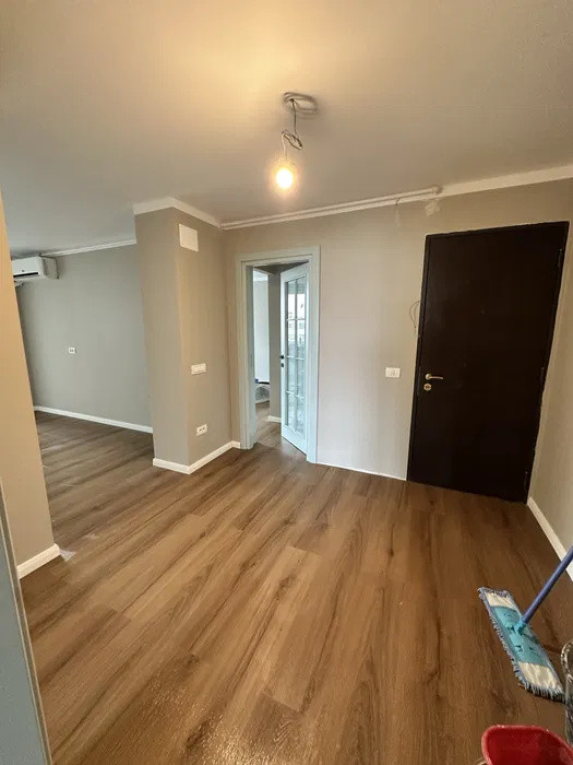 Apartament 4 camere  complet renovat – piata Rahova 